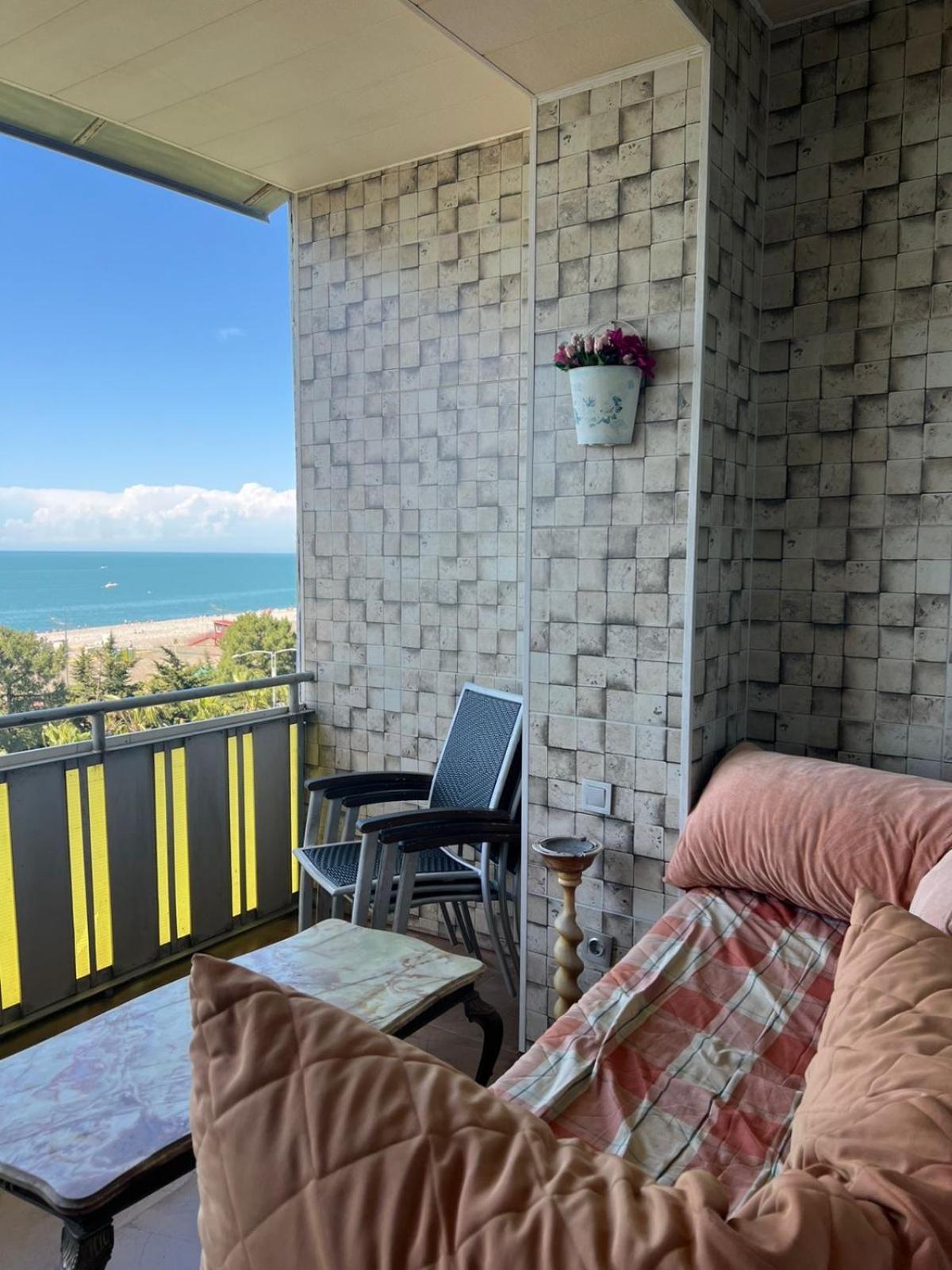Apartment Rustaveli 57 Батумі Екстер'єр фото