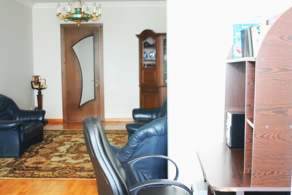 Apartment Rustaveli 57 Батумі Екстер'єр фото